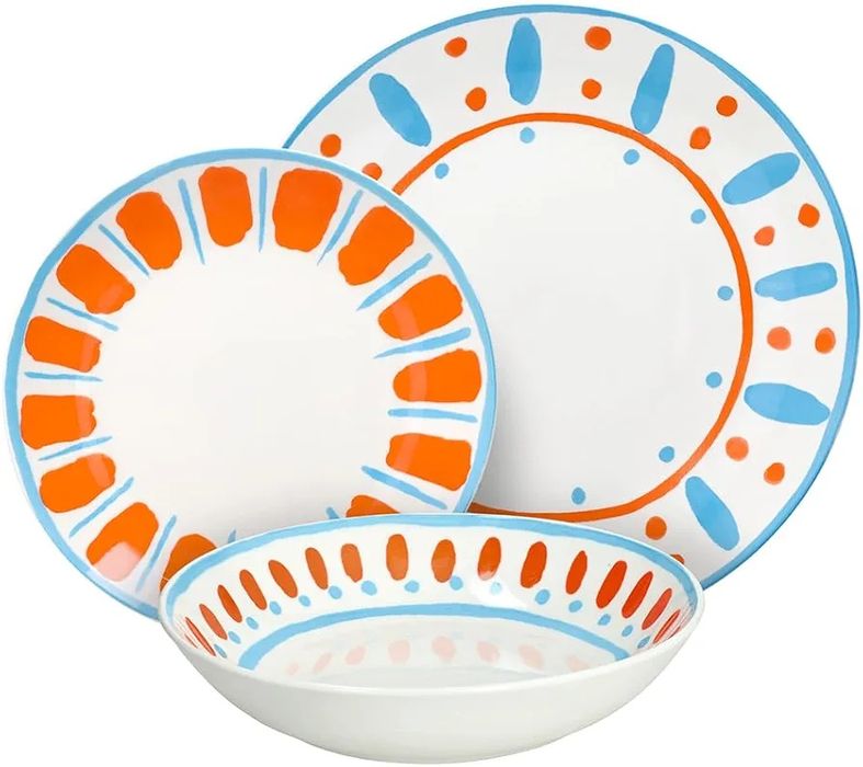 Красив сервиз за хранене