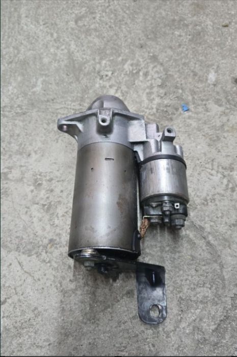 Electromotor Opel Zafira A Vectra C 2.0 d