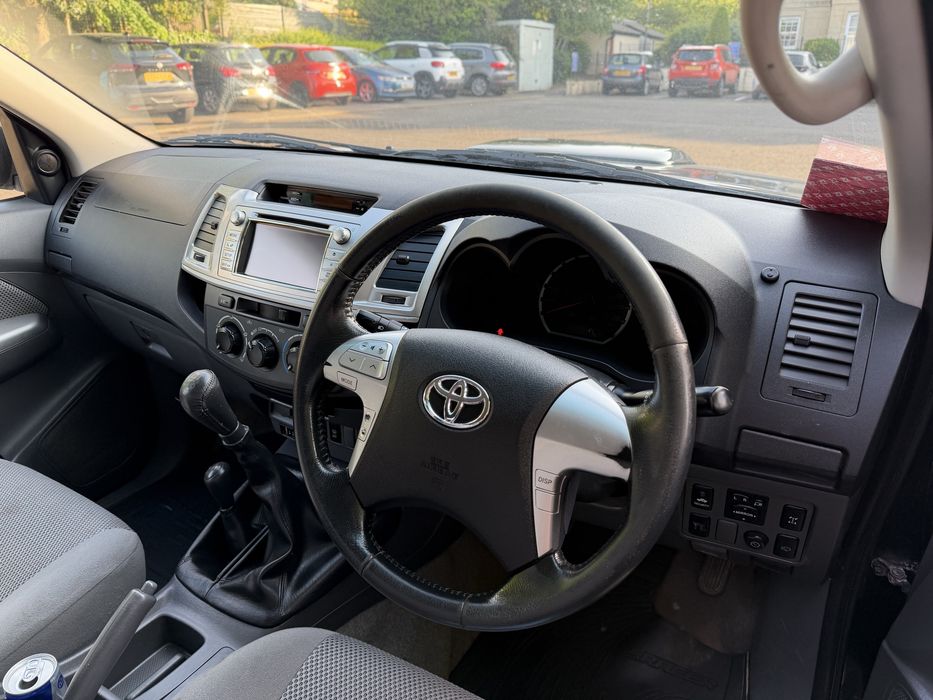 Toyota Hilux D-4D Invincible 3.0 - 171 CP