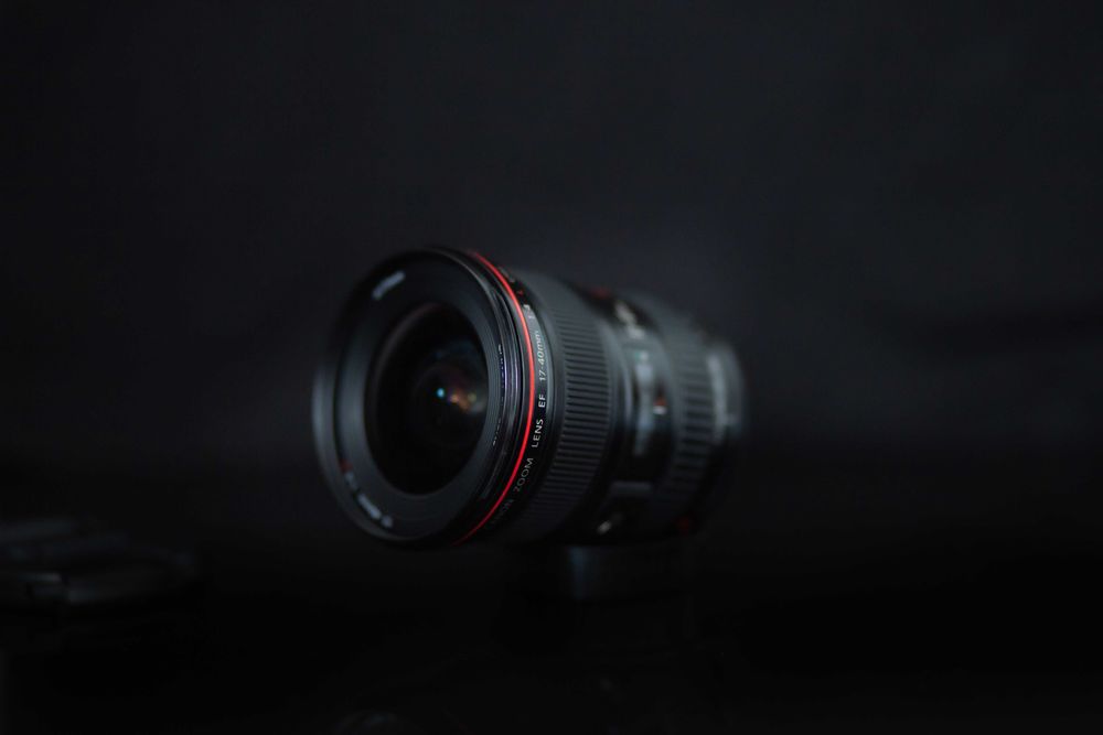 Obiectiv CANON 17 - 40 f4 L USM vand sau schimb