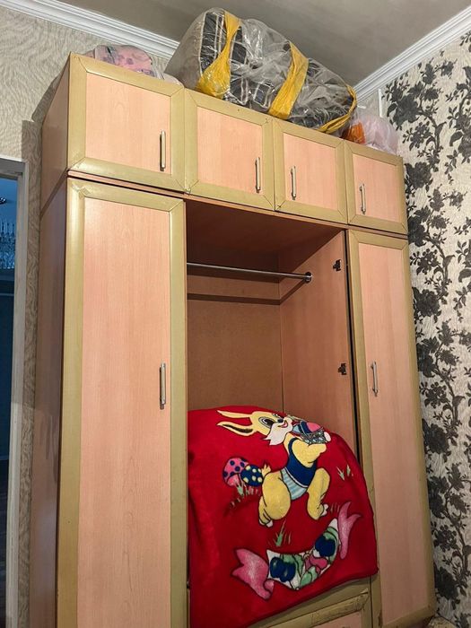 Продам спальни гарнитур