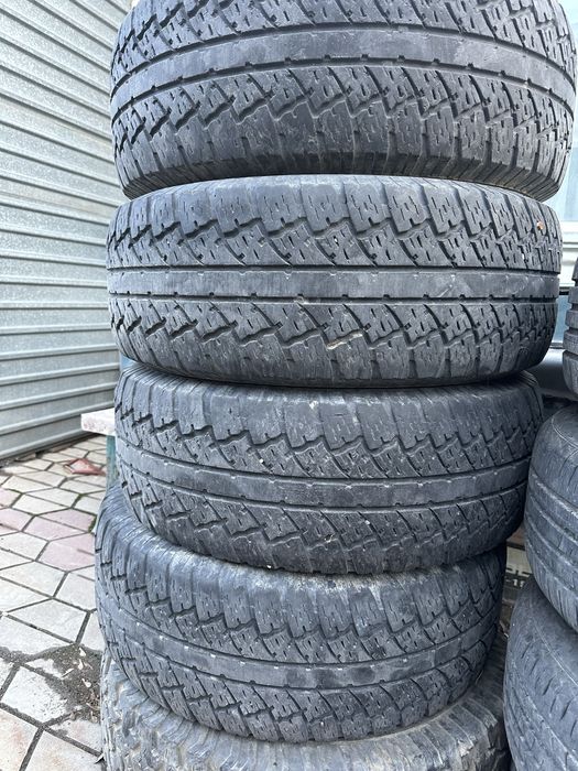 Продаются шины 265/70/15