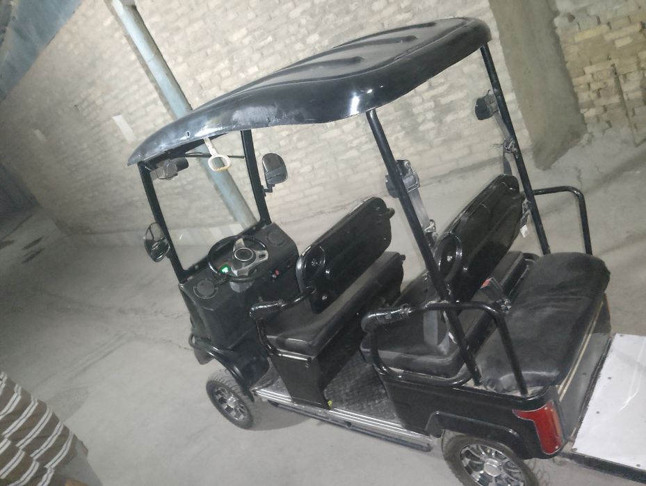 GOLF CAR  holati zo'r