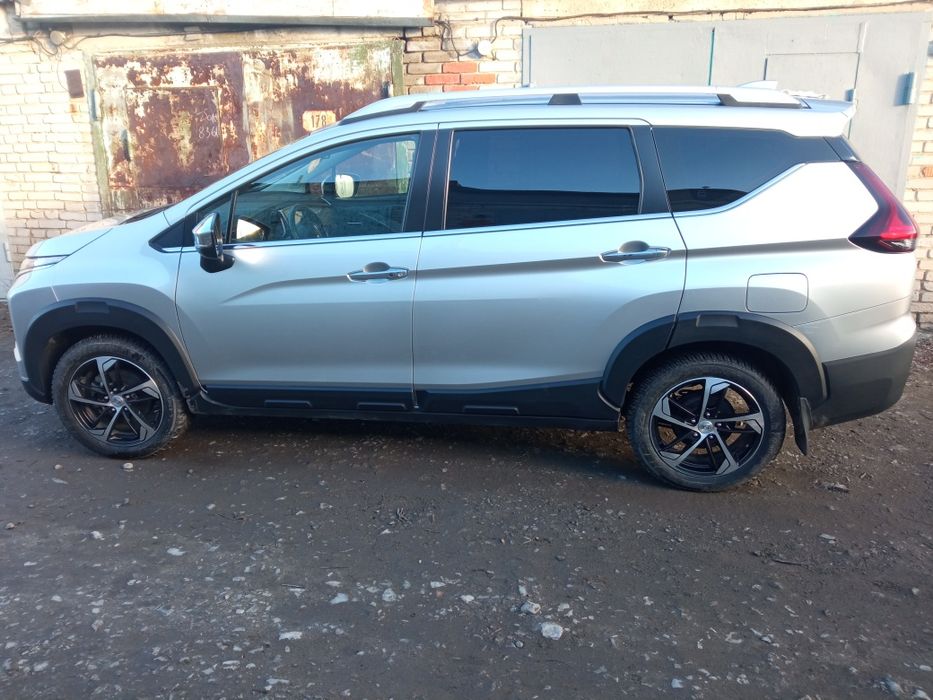 Продам Мицубиси Xpander Cross