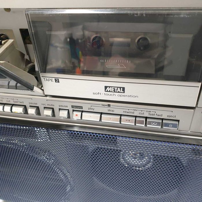 Продается кассетная дека SHARP GF-767