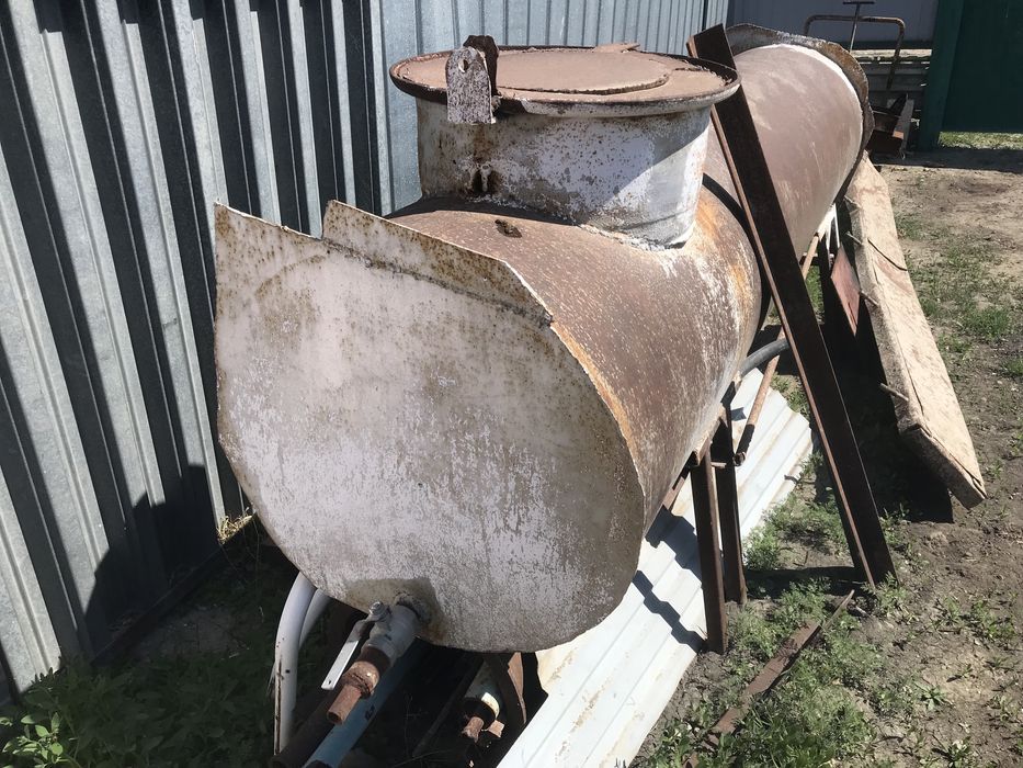 Ёмкость металл 1.2 м3