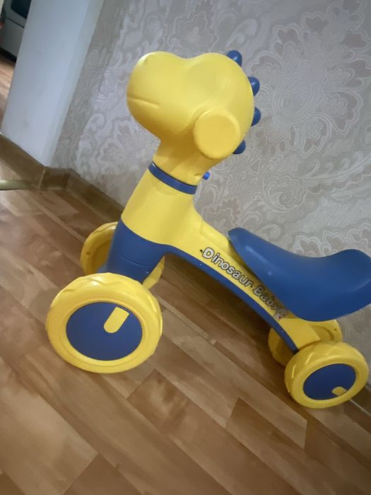 детский музыкальный беговел