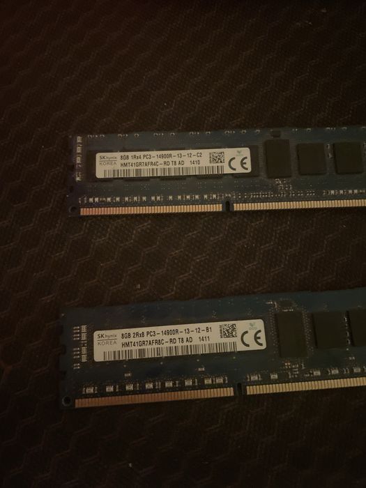 Vând 2×8 GB SK hynix DDR3 ECC Registered (RDIMM) memorie server