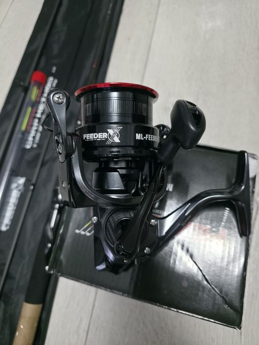 Combo Bat FeederX Carp Method Feeder 3.36m, 45g, 3+4 buc + mulineta FeederX ML 5000.