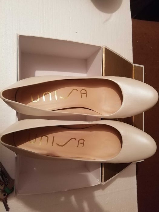 Дамски обувки на ток