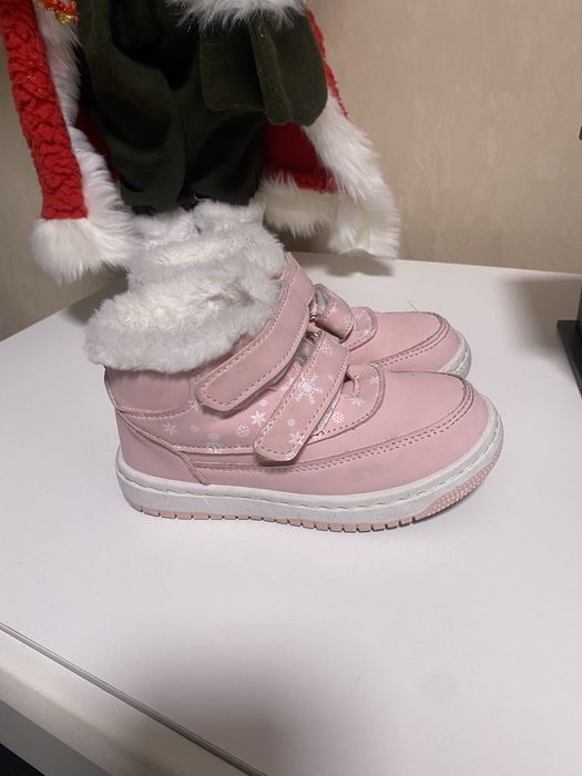 Демисезонные ботинки на девочку 27 размер