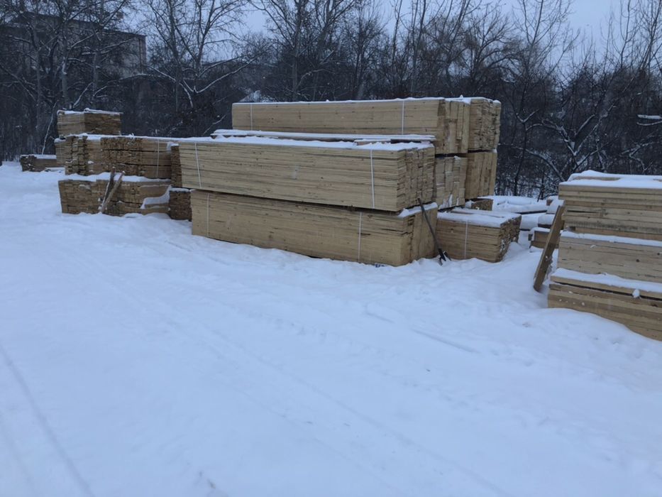 Cherestea de molid/ lemn molid/lemn soba/ lemn foc