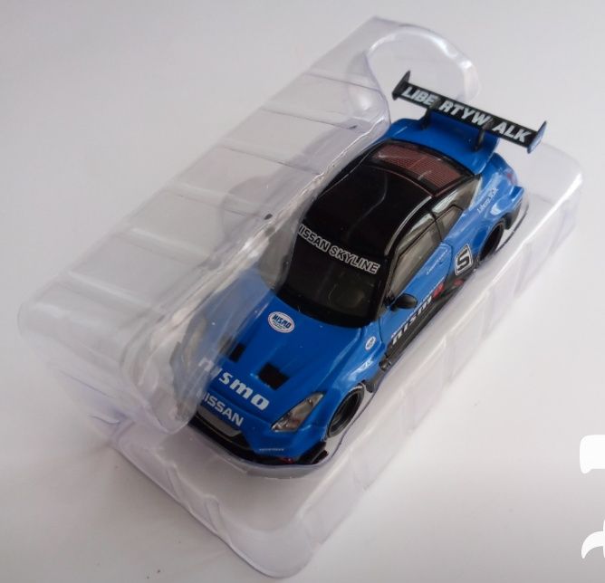 Модель Nissan Skyline R35 MiniGT