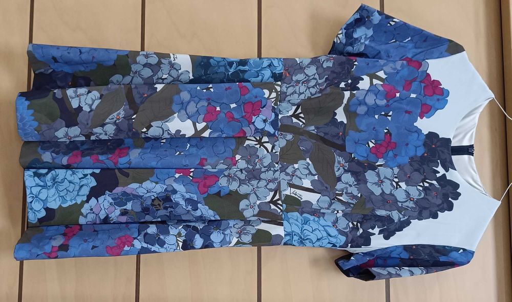 Valentino-Като Нова