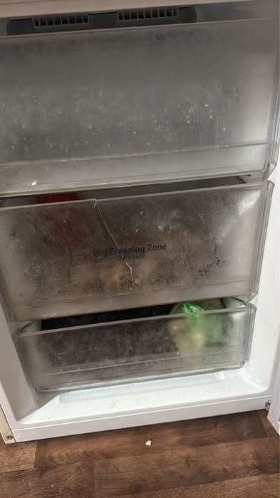 LG холодильник срочно продам