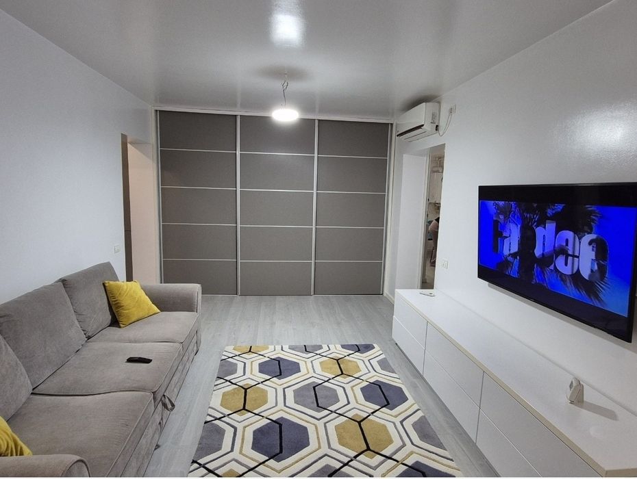 Apartament 2 camere | Tomis 3 | loc parcare | aproape de City Mall