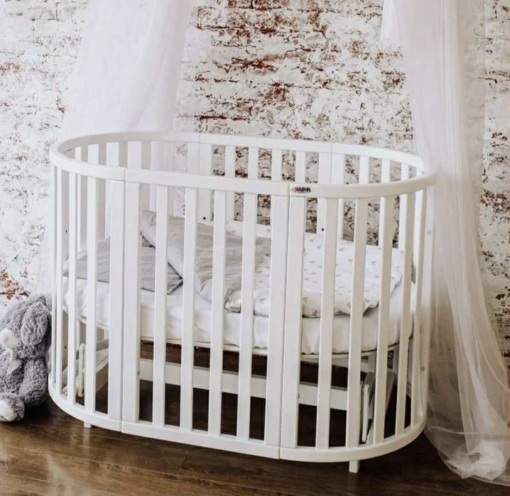 Pătuț oval bebeluș