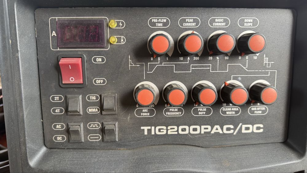 Продам аргон сварочный инвертор Jasic TIG 200P