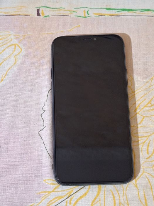 Айфон 11 про.64гб