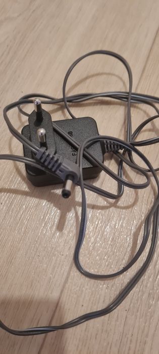 Кабели питания, провода, комплектующие  для ПК