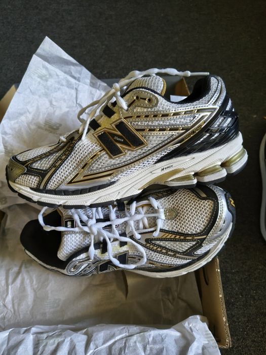 New Balance 1906