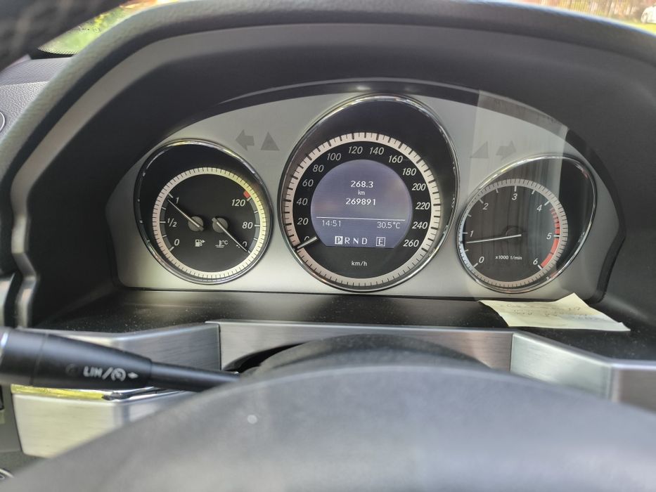 Mercedes Benz GLK 250 11/2010