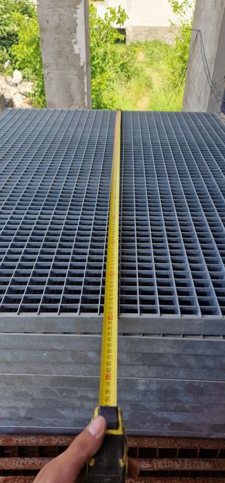 Trepte zincate galvanizate