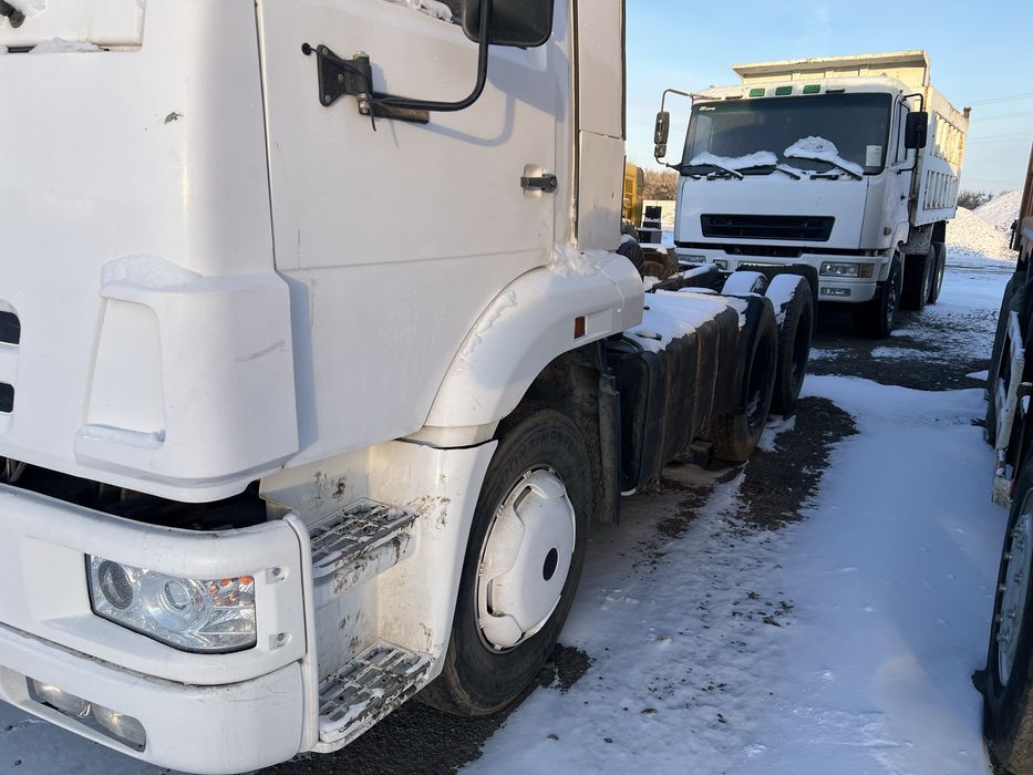 Продам камаз тягачь с прецепом