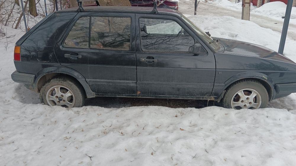 Продам машину на ходу