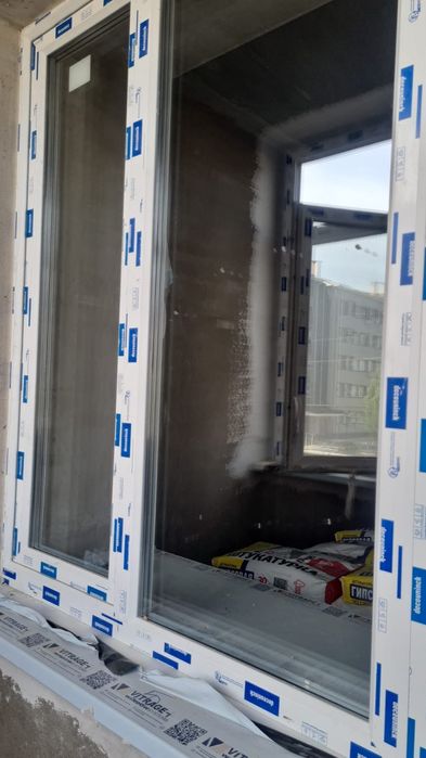 Пластиковая Дверь