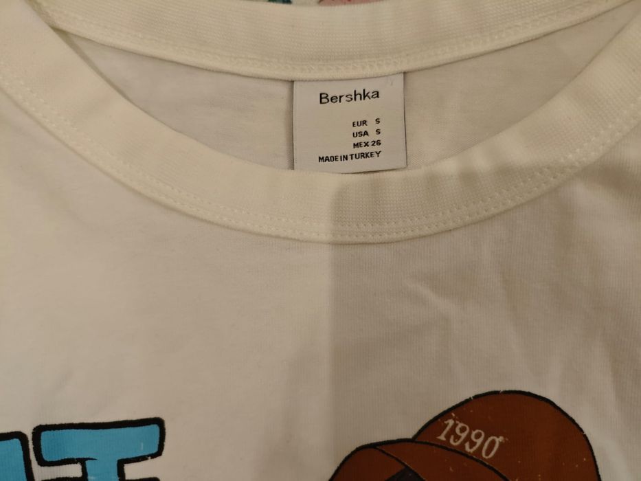 Стильный топ Bershka