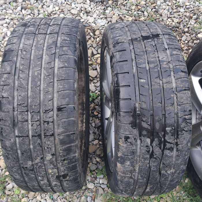 Vând jante aliaj originale Vw  R17 cu cauciucuri vara