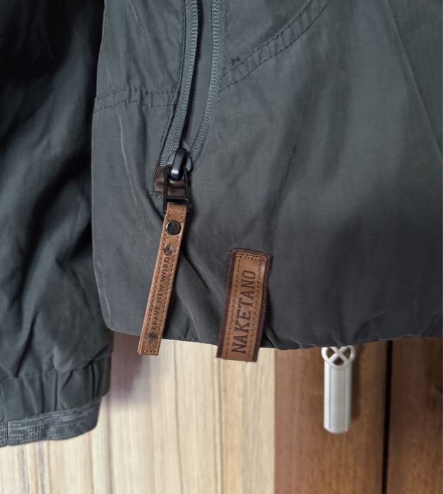 Geaca/Haina Naketano dama