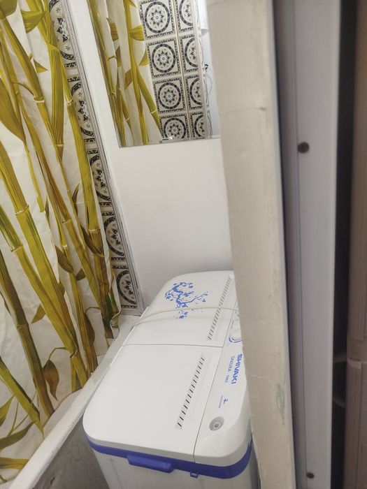 Сдаёт 1 ком кв 4 этаже Супер БАМ 1млн 800 тысяча сум