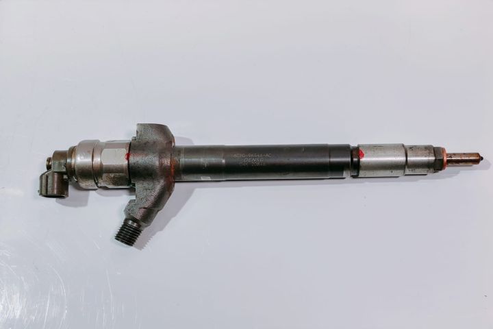 Injector  Denso AC / 2.2 / 2.4 tdci 6C1Q9K546AC / 04K20846 Fiat Ducat