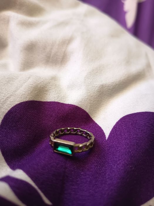 Vând inel de colecție platină cu turmalina