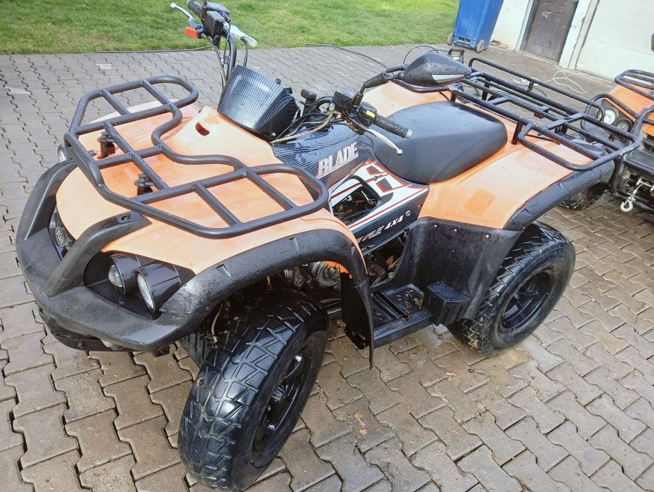vând tgb blade 425 cc 4x4