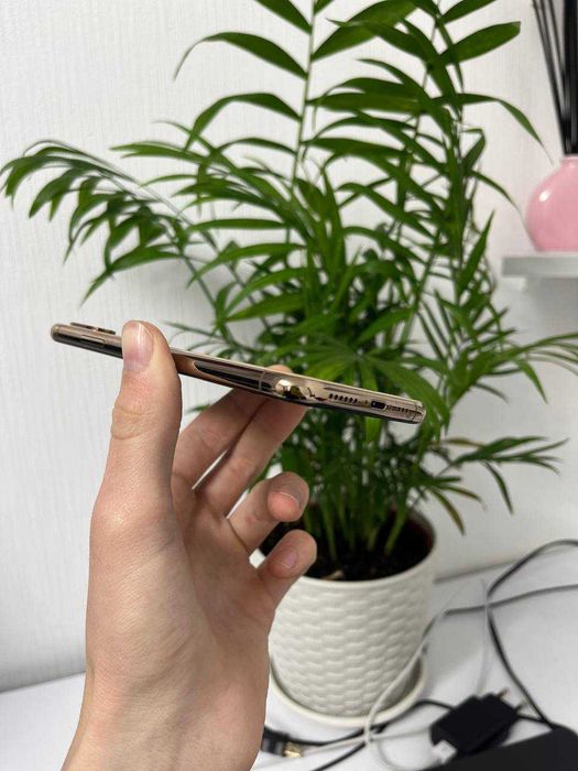 Продам iPhone XS 256gb/78%