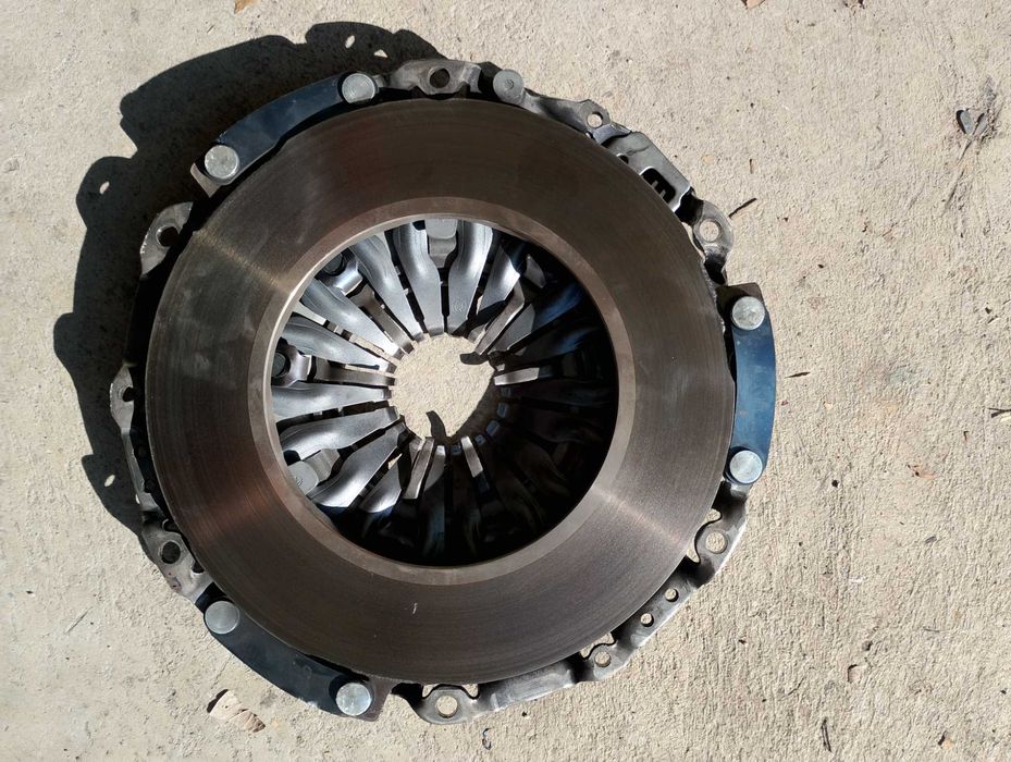 Съединител за Nisan Qashkai 1.5 dci 2008г