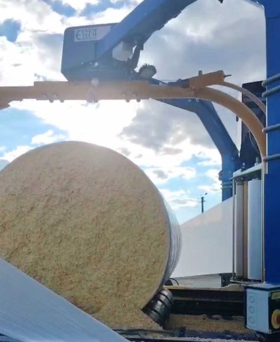 Crimping porumb baloti