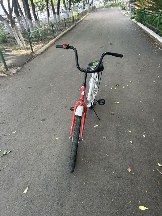 В е л о с и п е д б/у продам