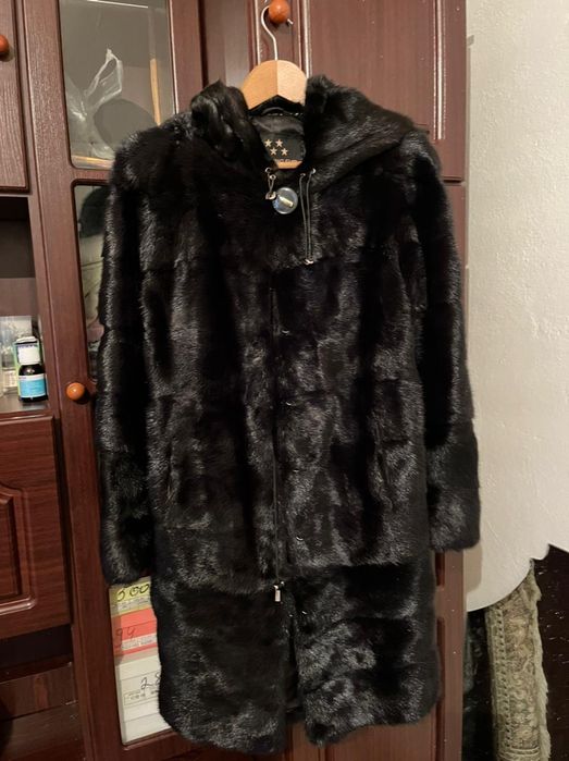 Шуба сатылады  бағасы 150 мың
