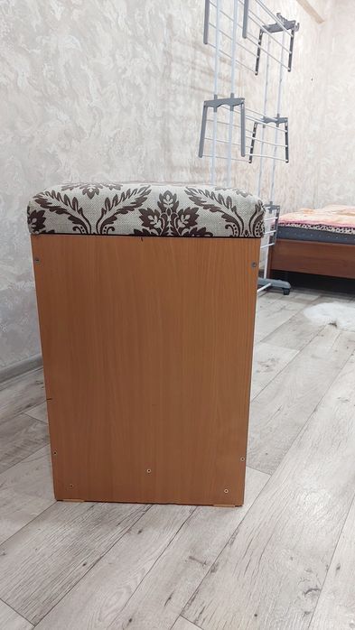Продам пуфик для хранения