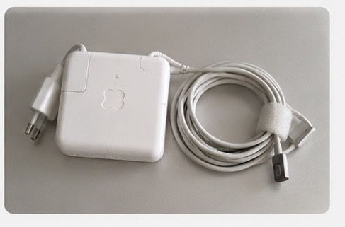 Apple MacBook Air 13” Mid 2011