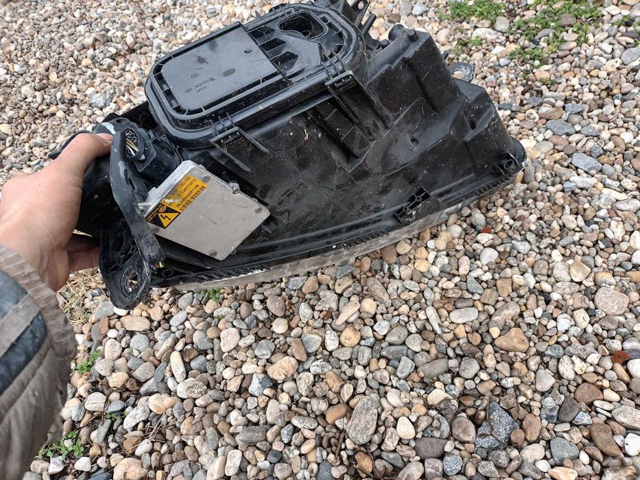 ляв ксенон фар за ауди а6 4ф AUDI A6 4F XSENON