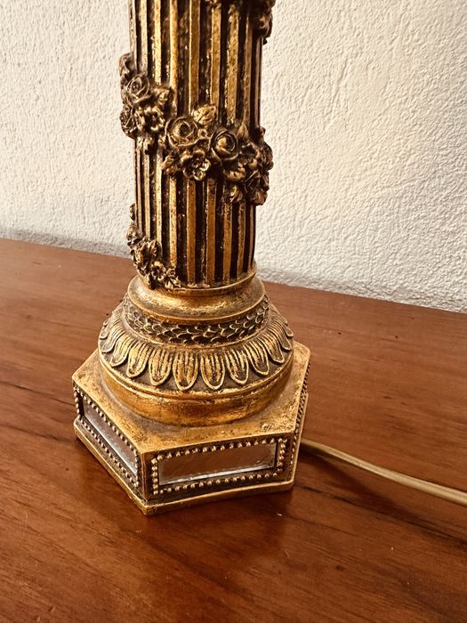 Оригинална италианска декоративна лампа – неокласически стил