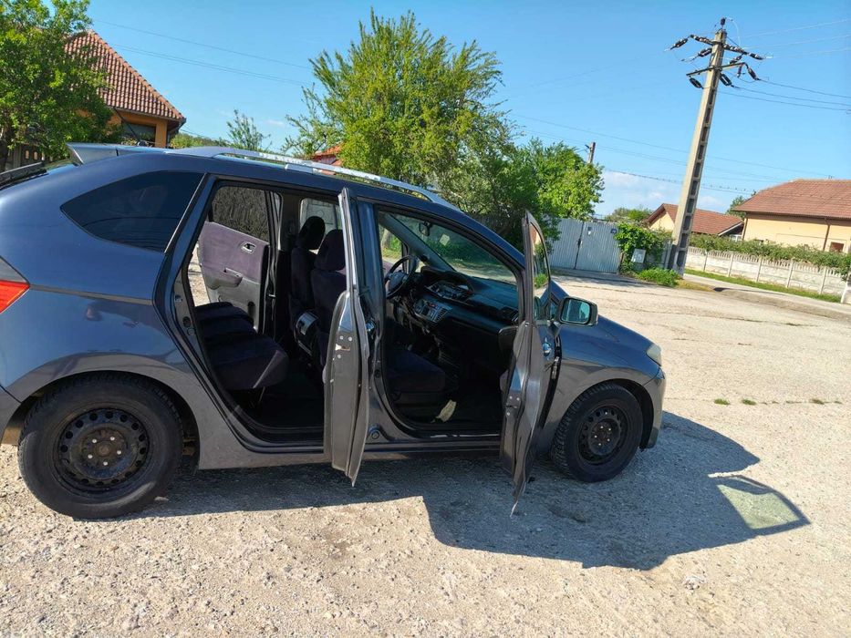 Honda FR-V 2.2 Diesel, 6 locuri, ideală familie