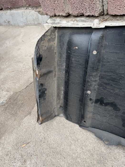 Крыло новое на BMW e34