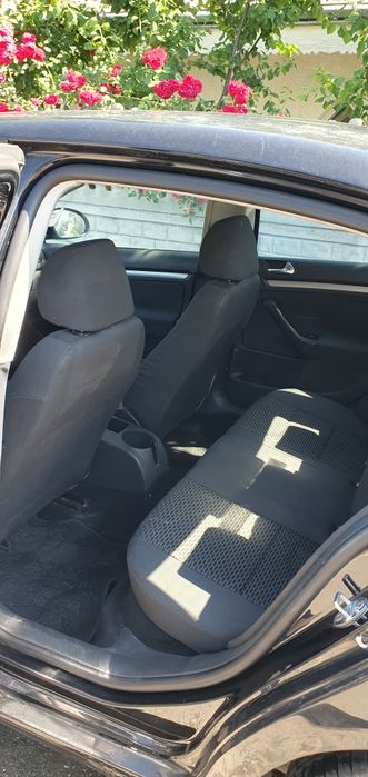VOLKSWAGEN Jetta 2009 — imagine 3