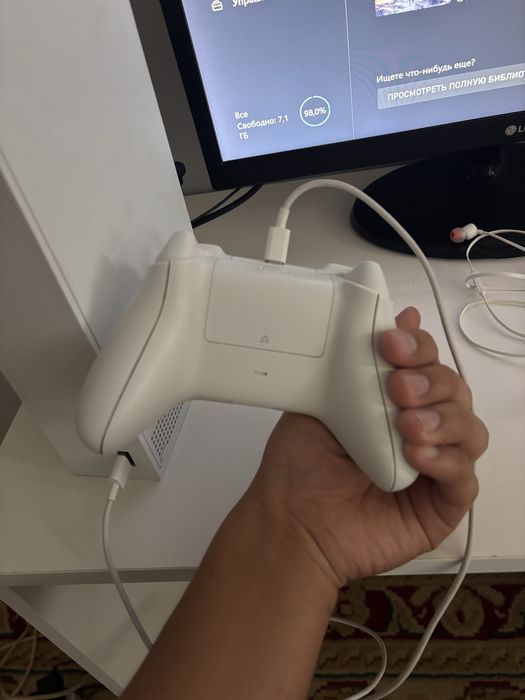 Xbox series-s 512гб